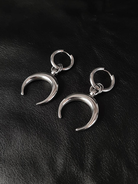 ECLIPSE moon crescent earrings