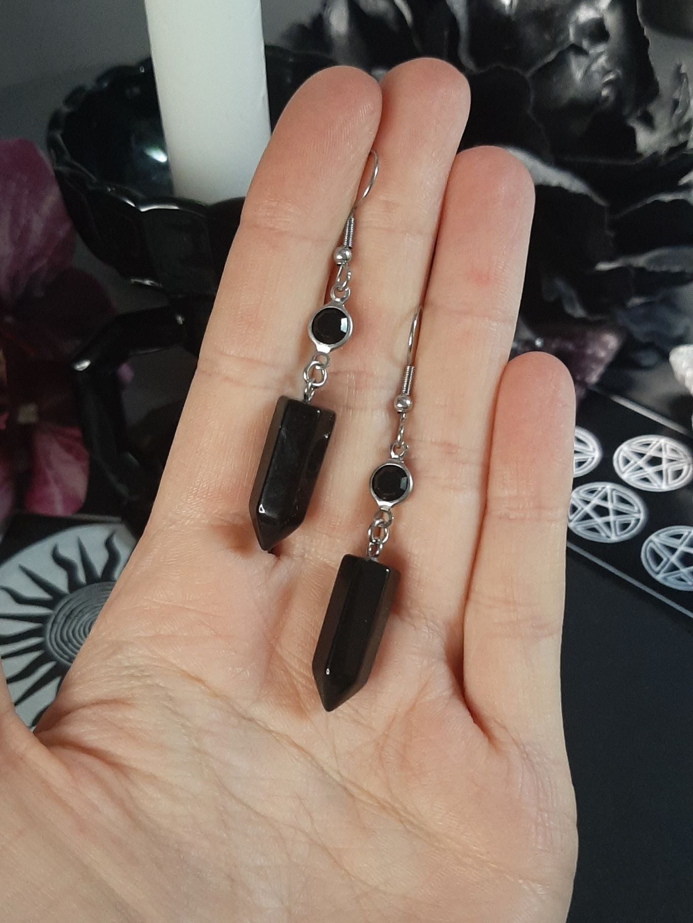 Hex ~ Onyx point earrings