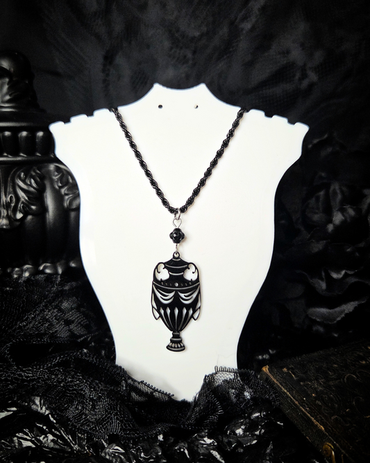 SANCTUM Urn rope necklace