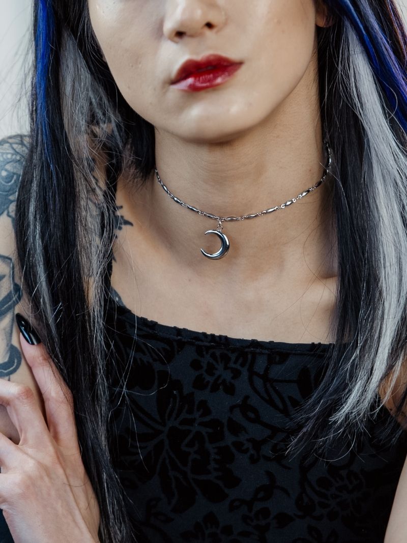 MOON GAZER choker necklace