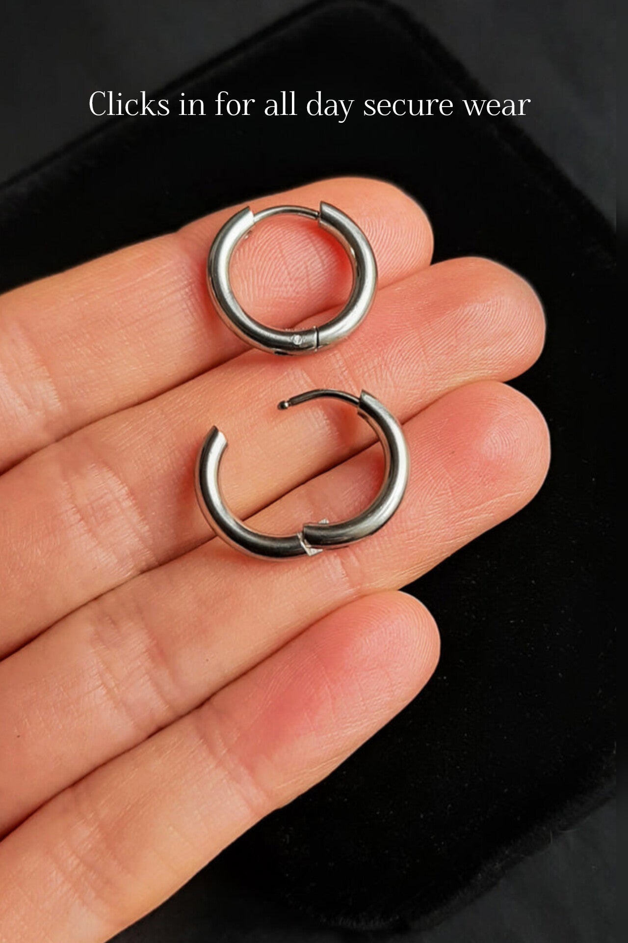 GRACE pearl Baroque hoops