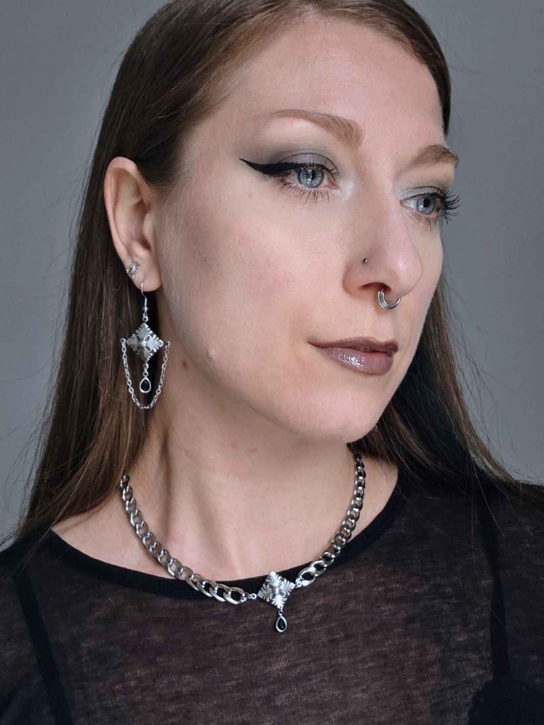 OLD WORLD shield chunky necklace - 1 𝖑𝖊𝖋𝖙 !