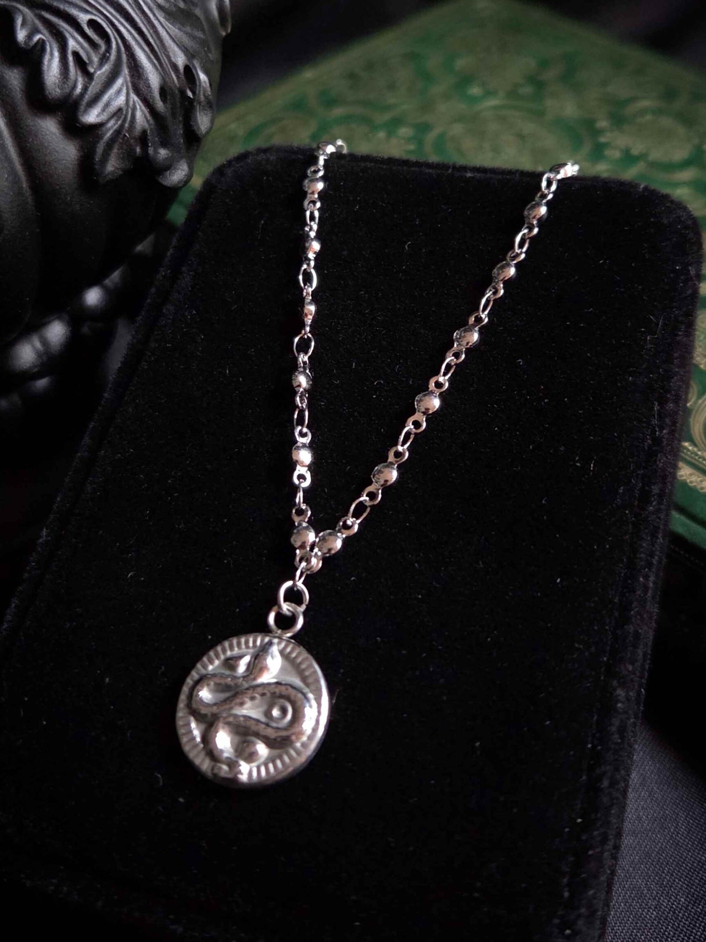 SERPENTINE Snake medailon necklace