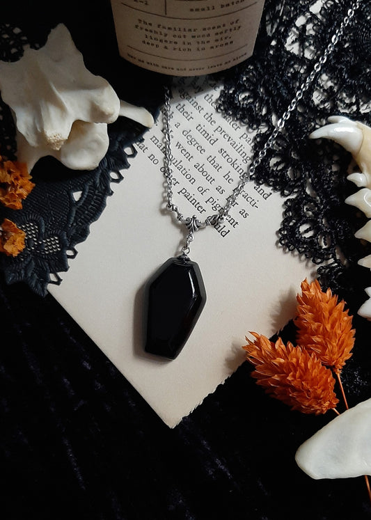 Obsidian coffin necklace - Black