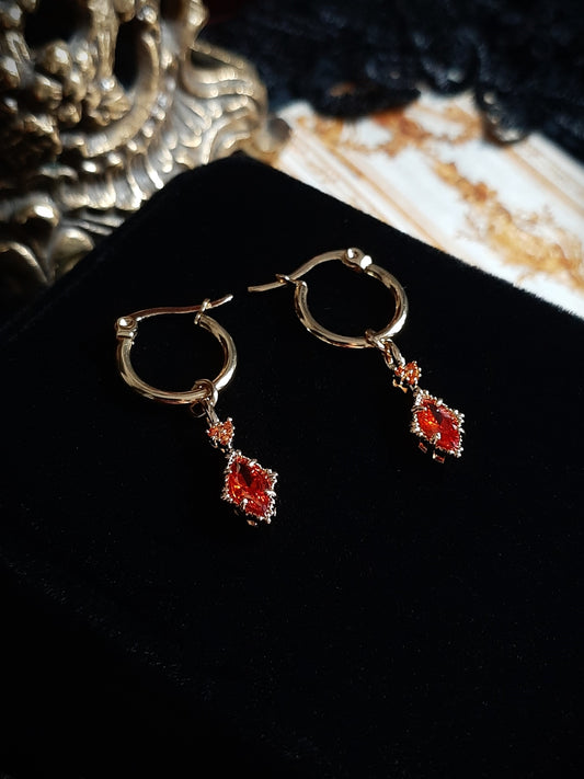 ROYAL BLOOD earrings - Gold 𝖙𝖜𝖔 𝖑𝖊𝖋𝖙!