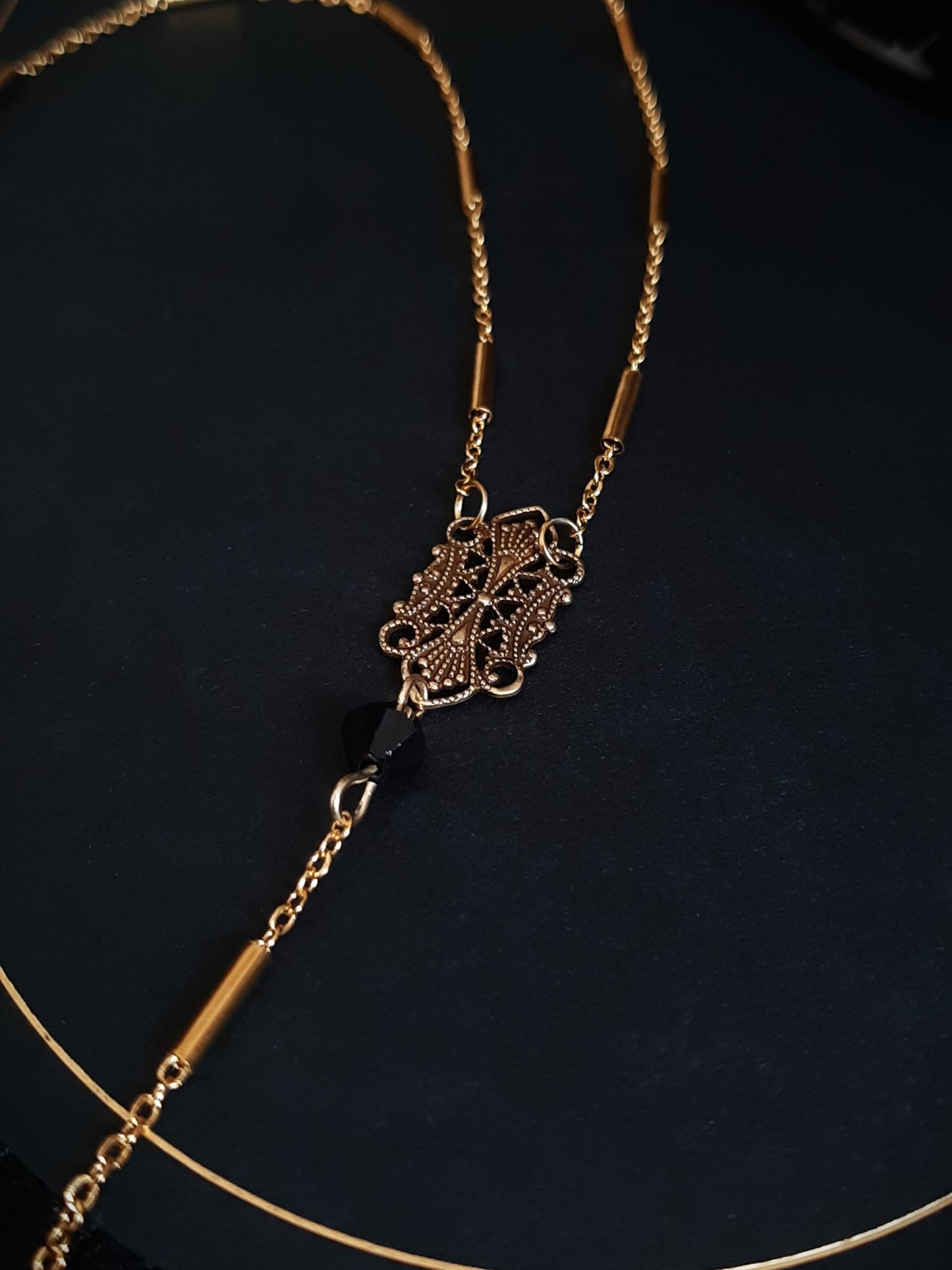 Rosary spike long filigree necklace - Gold