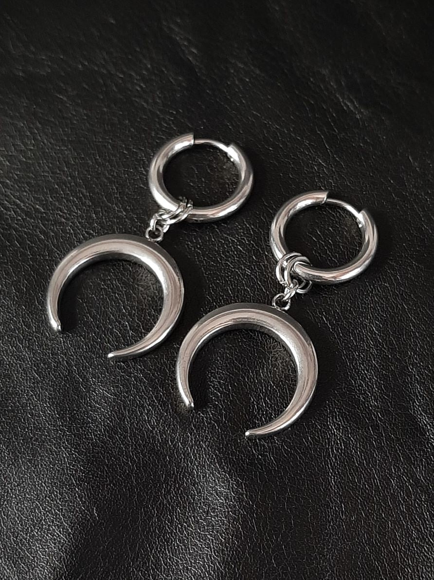 ECLIPSE - Moon crescent earrings