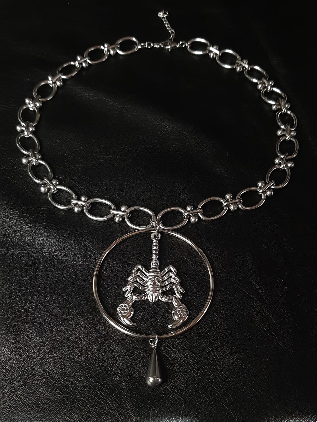 GUARDIAN - Scorpion chain necklace