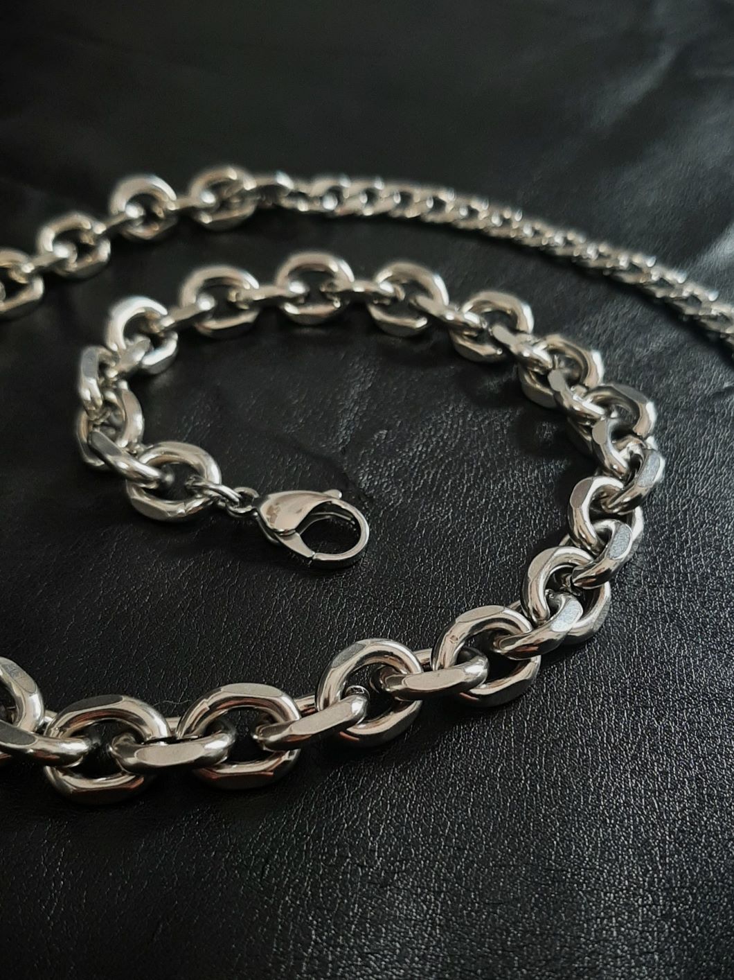 BACKBONE - XL Chunky chain necklace