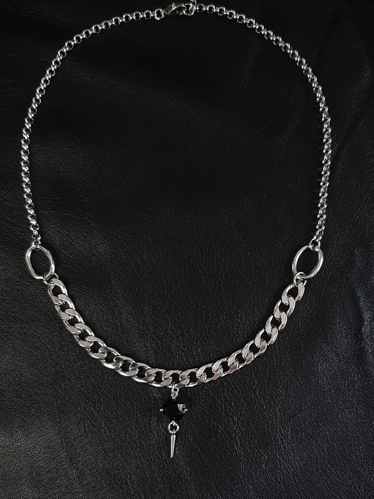 AUDACE - Chunky black gem necklace
