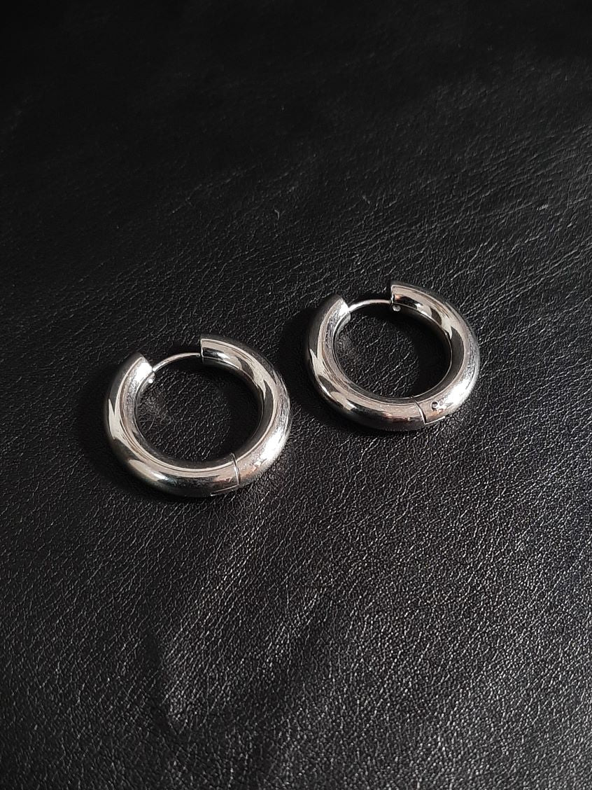 Dauntless ～ Chunky 5mm clicker hoops