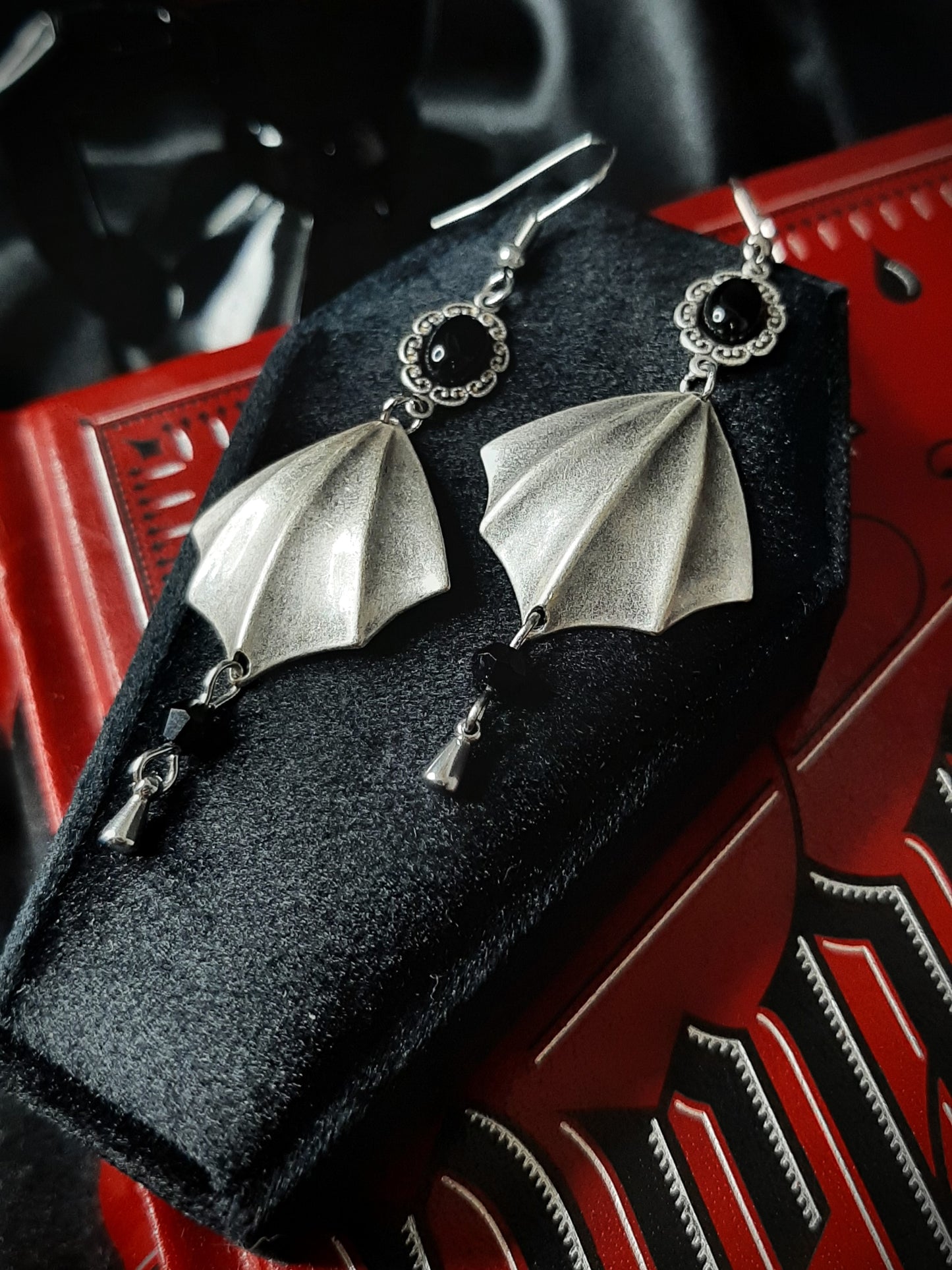 UNDEAD - Bat wing cameo earrings