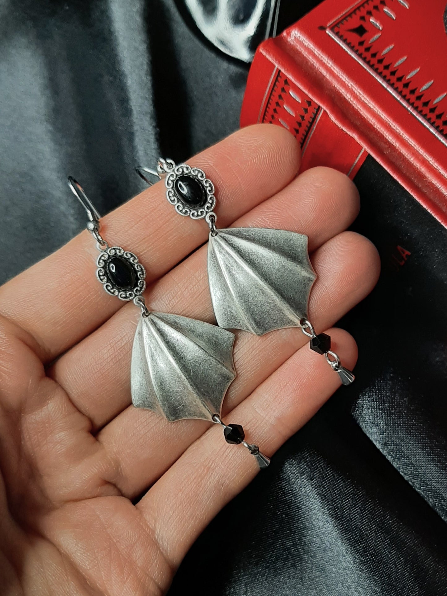 UNDEAD - Bat wing cameo earrings