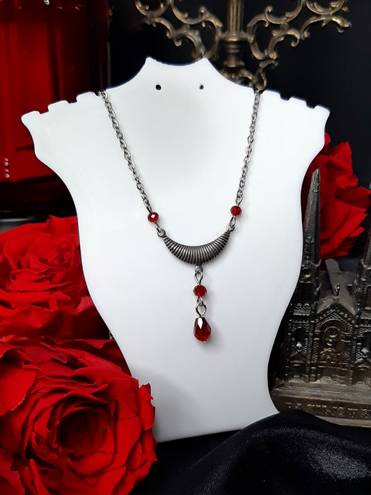 ARMOR - Red crystal ribbed necklace