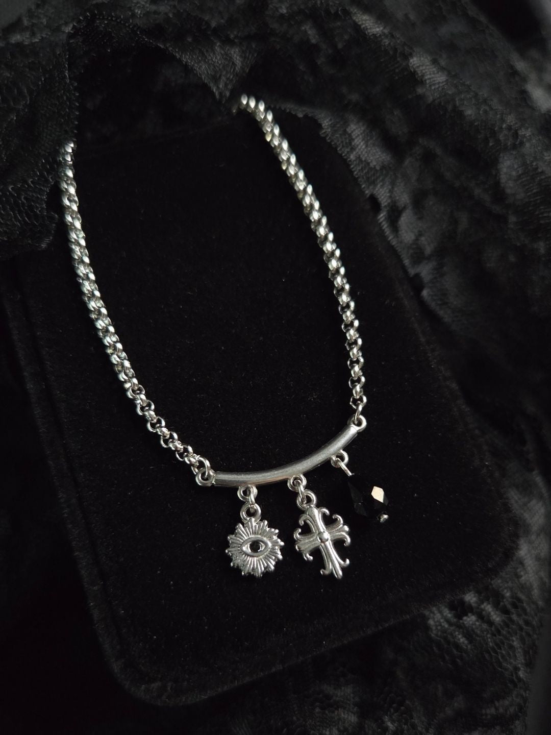 ARCANUM charm necklace