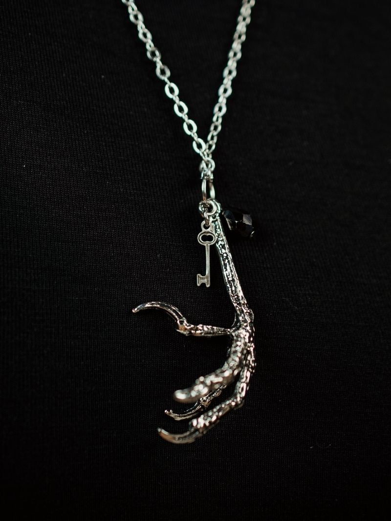 RAVEN claw necklace