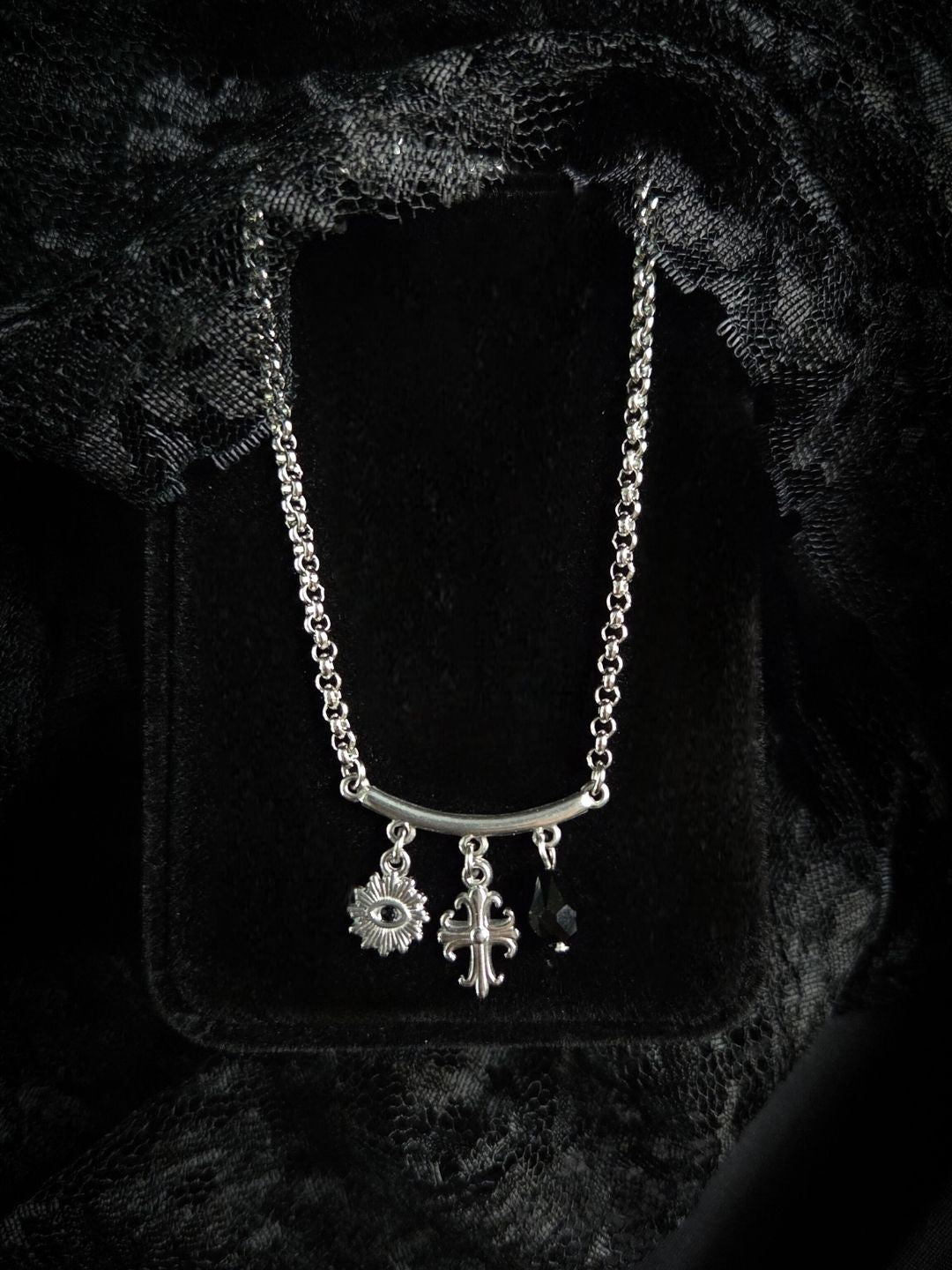 ARCANUM charm necklace
