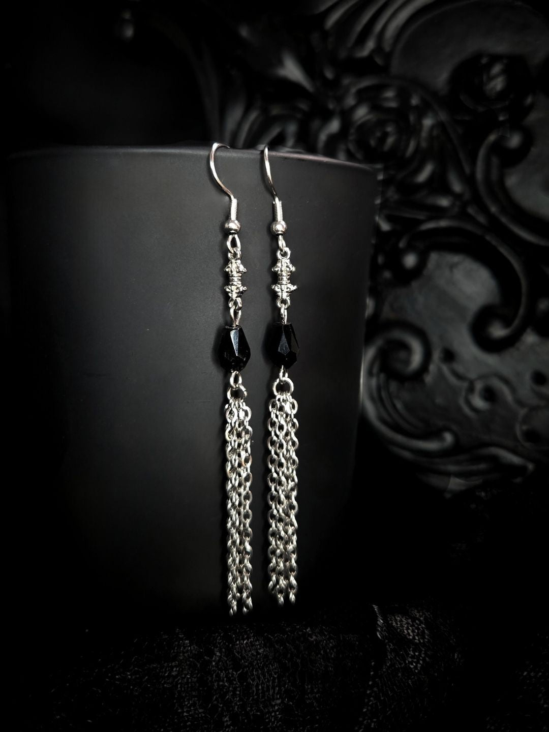 VESPERA chain tassel earrings