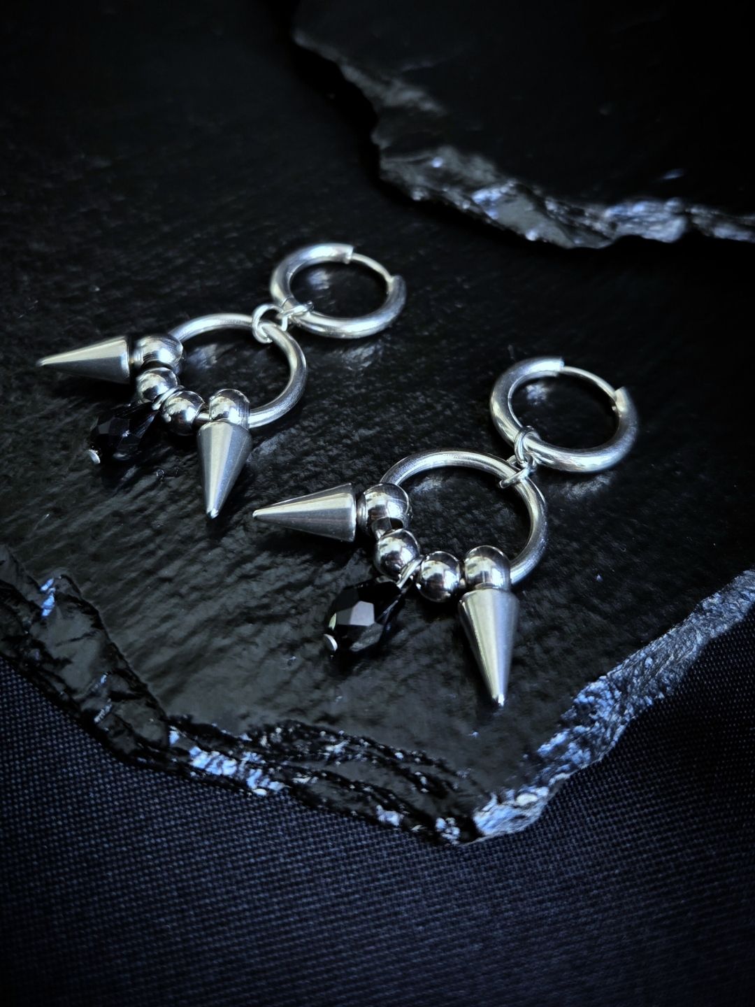 FANG spike hoop earrings