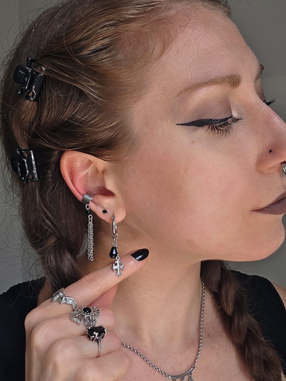 Tassel ear cuff