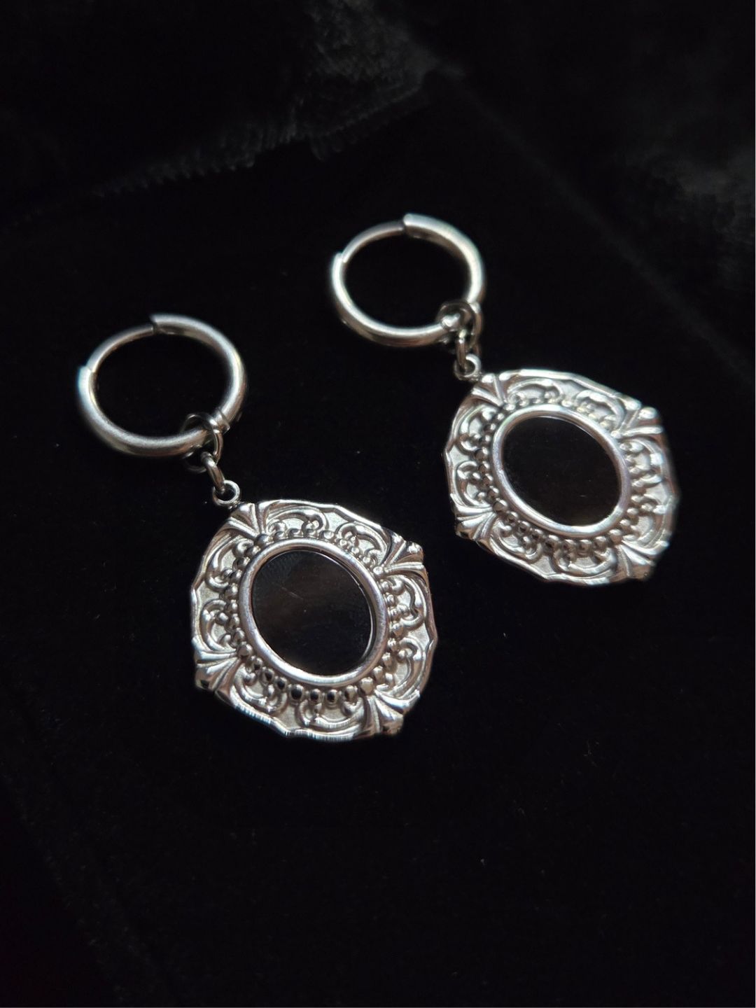 MUSE cameo hoop earrings