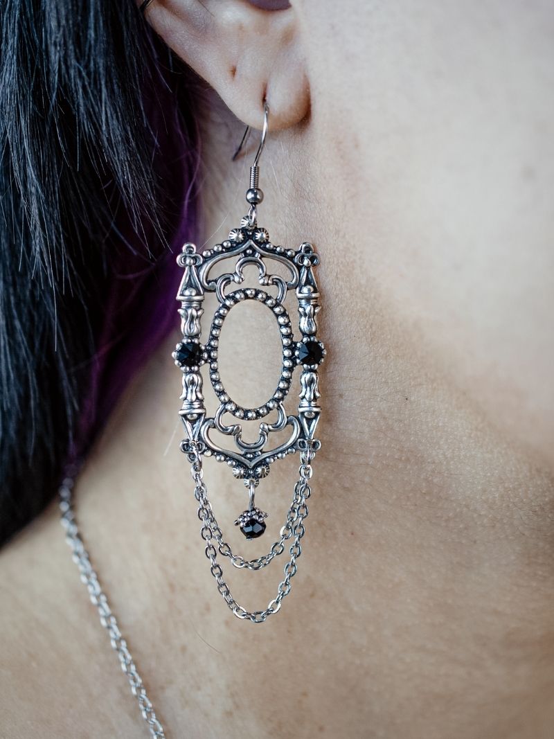 MANOR Gothic architecture earrings