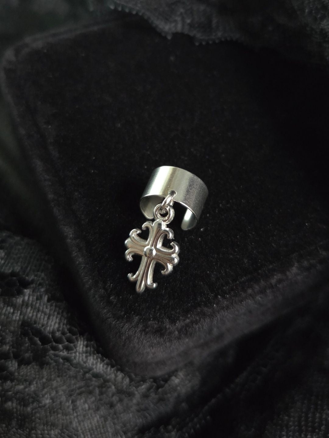 Gothic cross ear cuff