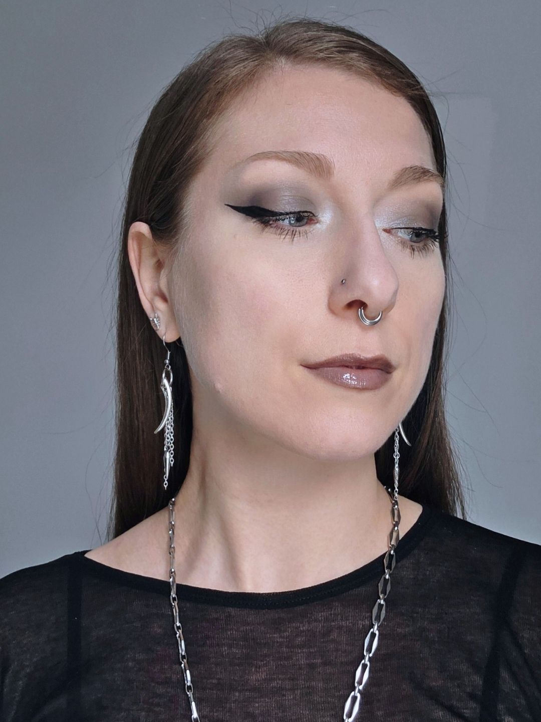 TEAR APART claw earrings