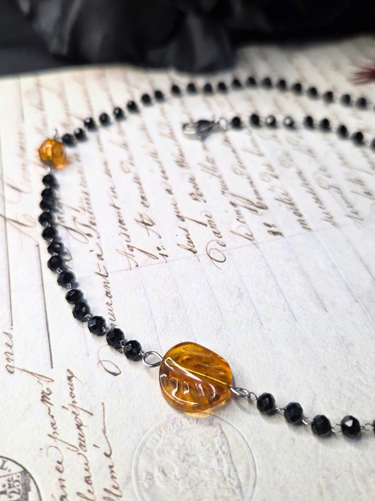 Black orange leaf choker