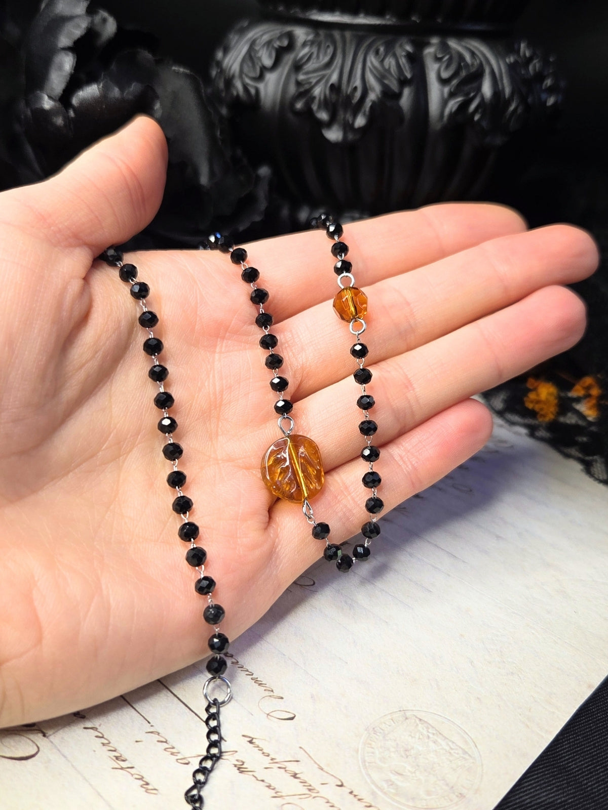 Black orange leaf choker