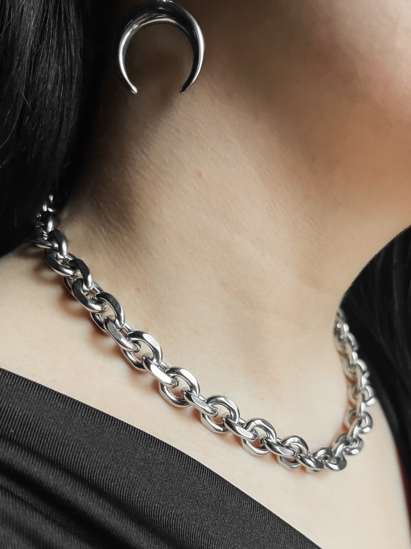 BACKBONE - XL Chunky chain necklace