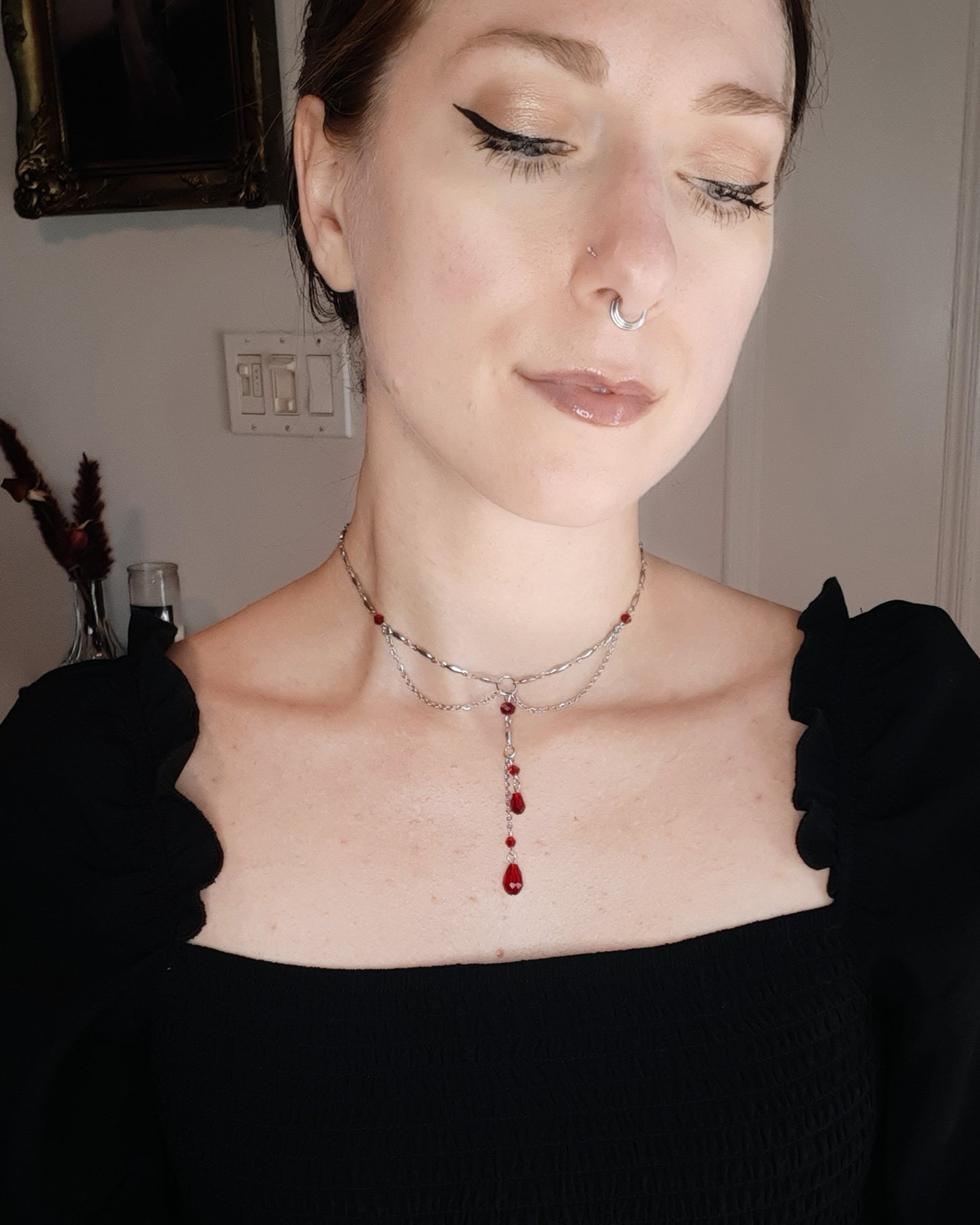 MARKED- Blood drip necklace, 2 𝖑𝖊𝖋𝖙 !