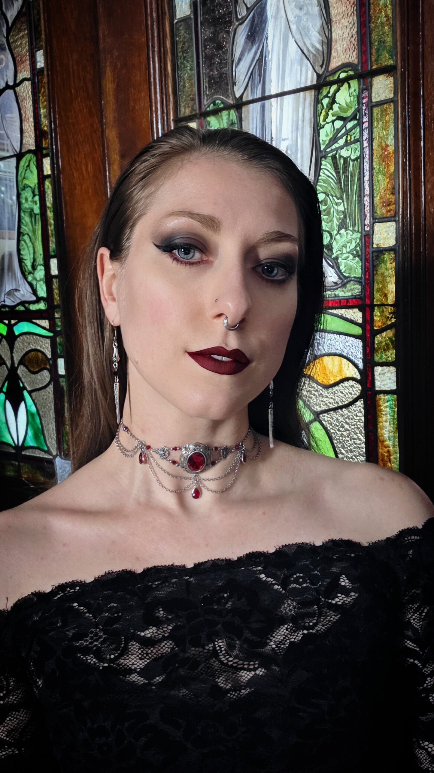 Red Requiem - Swarovski vampire choker