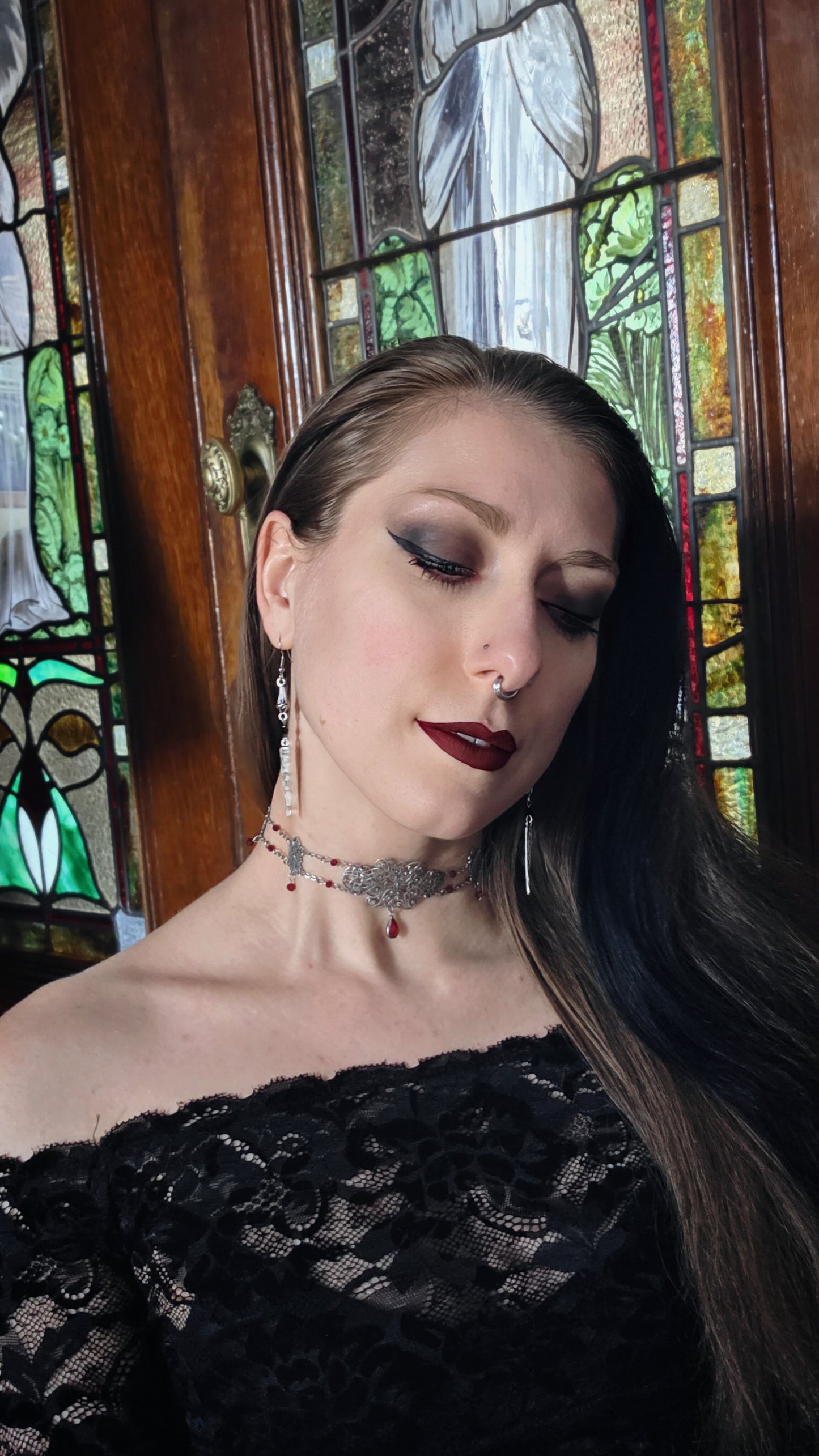 The enchantress - Red filigree necklace