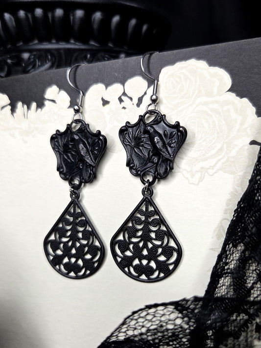 LIBERARE Dove filigree earrings