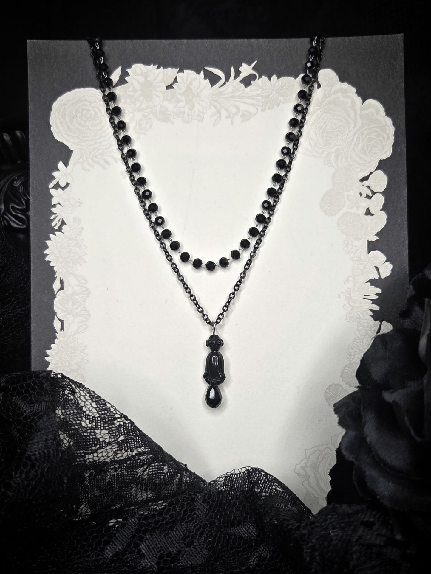 LAMENT Double rose necklace