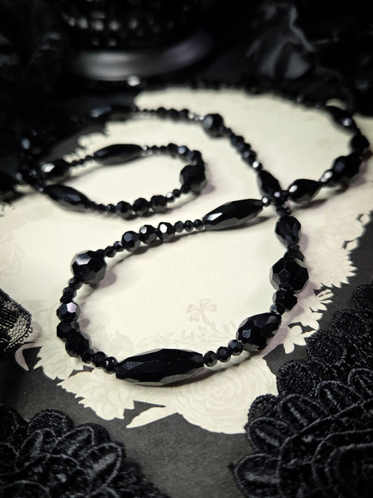 MEMENTO Long crystal necklace