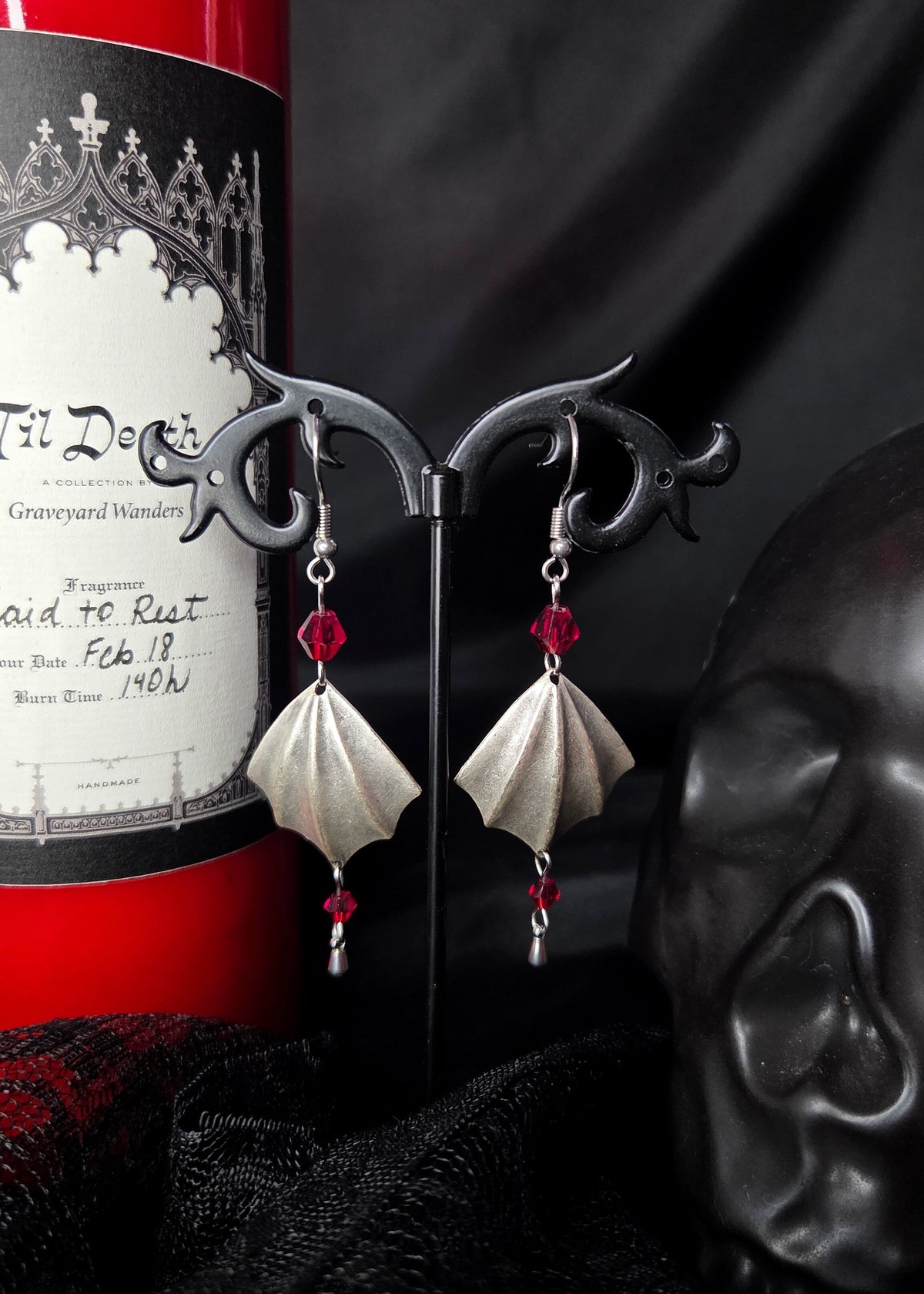 Bat wing earrings - Red