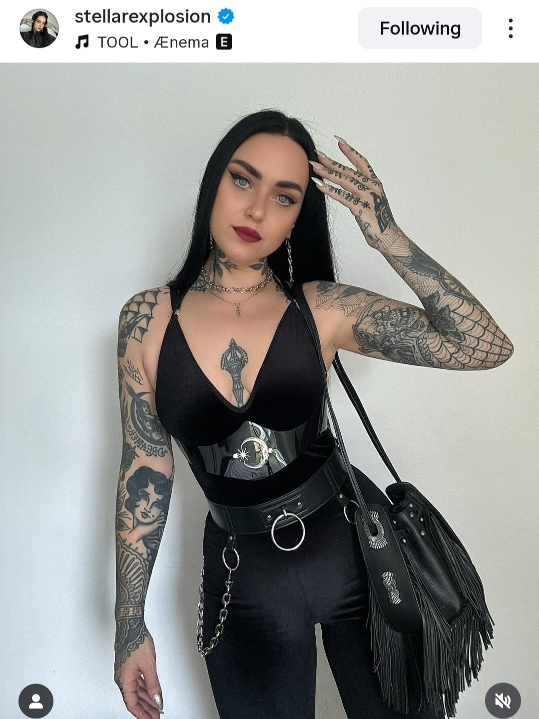 URGE chunky chain knife necklace
