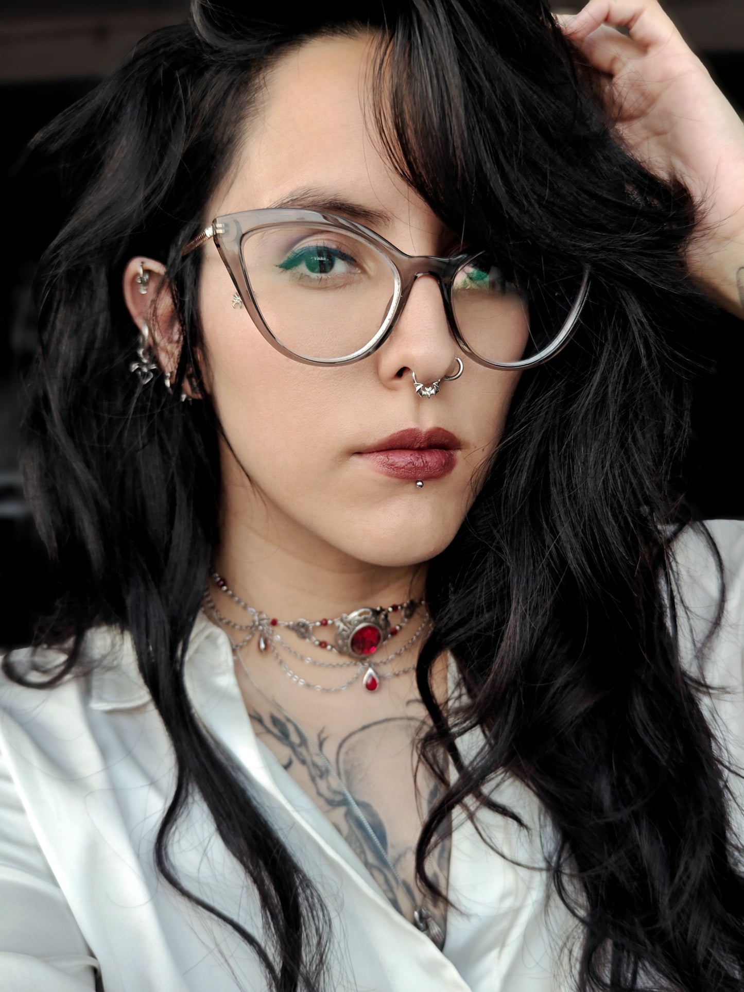 Red Requiem - Swarovski vampire choker