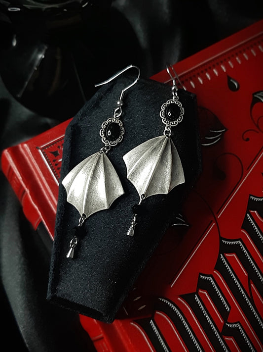 UNDEAD - Bat wing cameo earrings 1 𝖑𝖊𝖋𝖙!