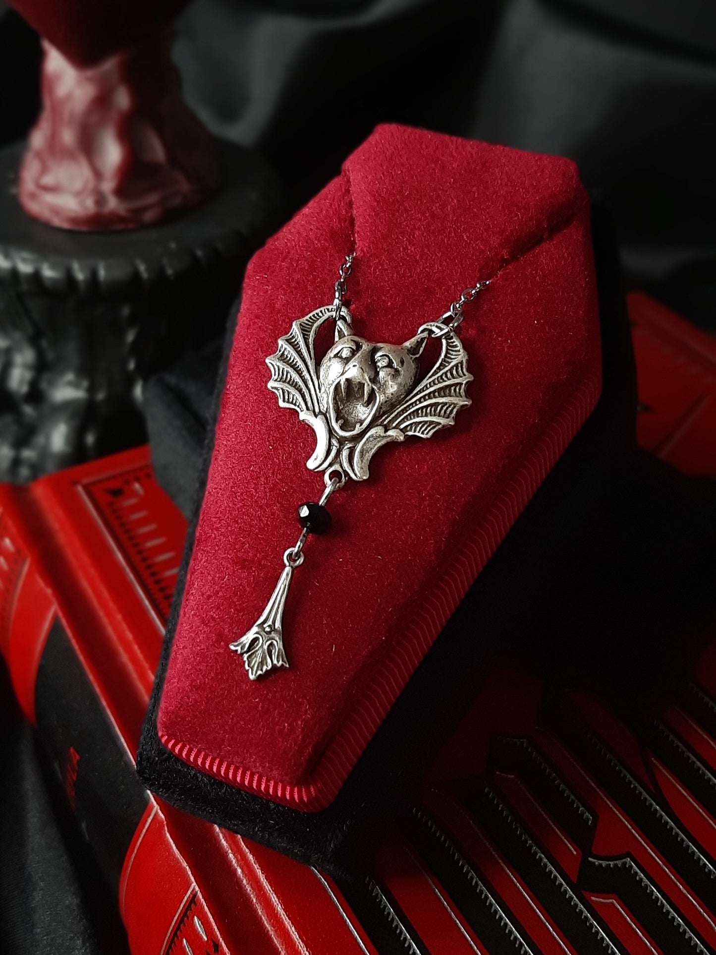 UNDEAD - Bat face necklace – equinoxart
