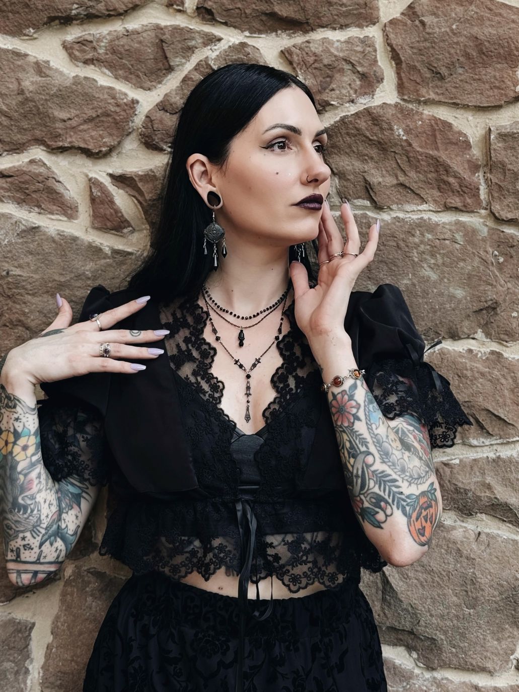 LAMENT Double rose necklace