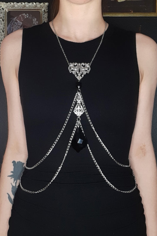 𝕿𝖜𝖔 𝖑𝖊𝖋𝖙! Victorian filigree crystal double harness